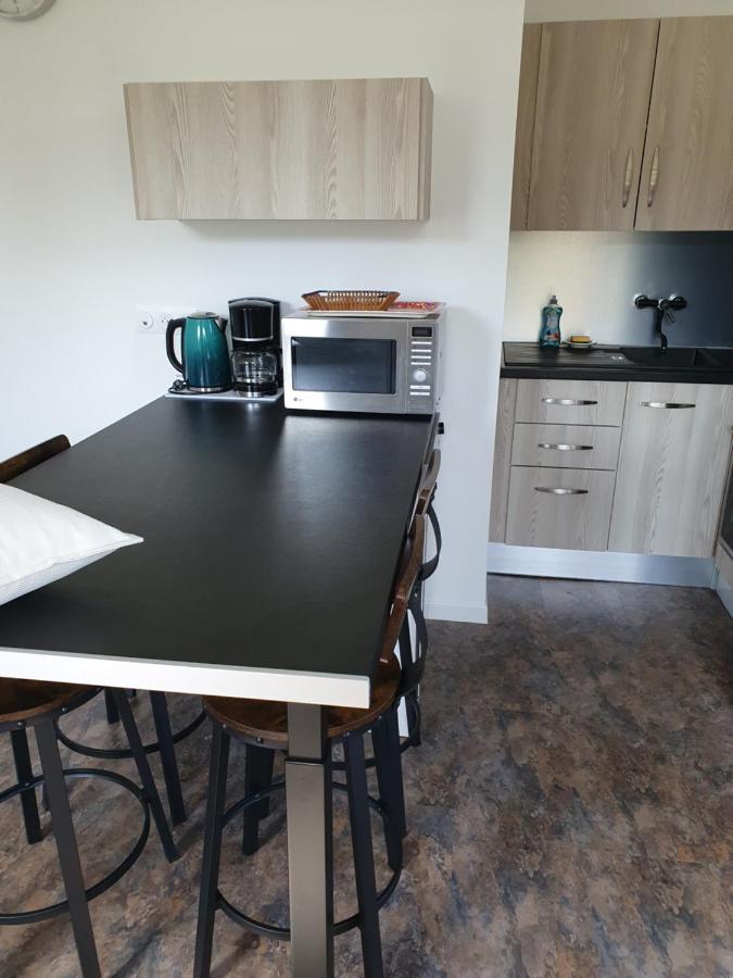 Apartament La Batisse L'Arbre Beige Le Petit-Abergement Zewnętrze zdjęcie